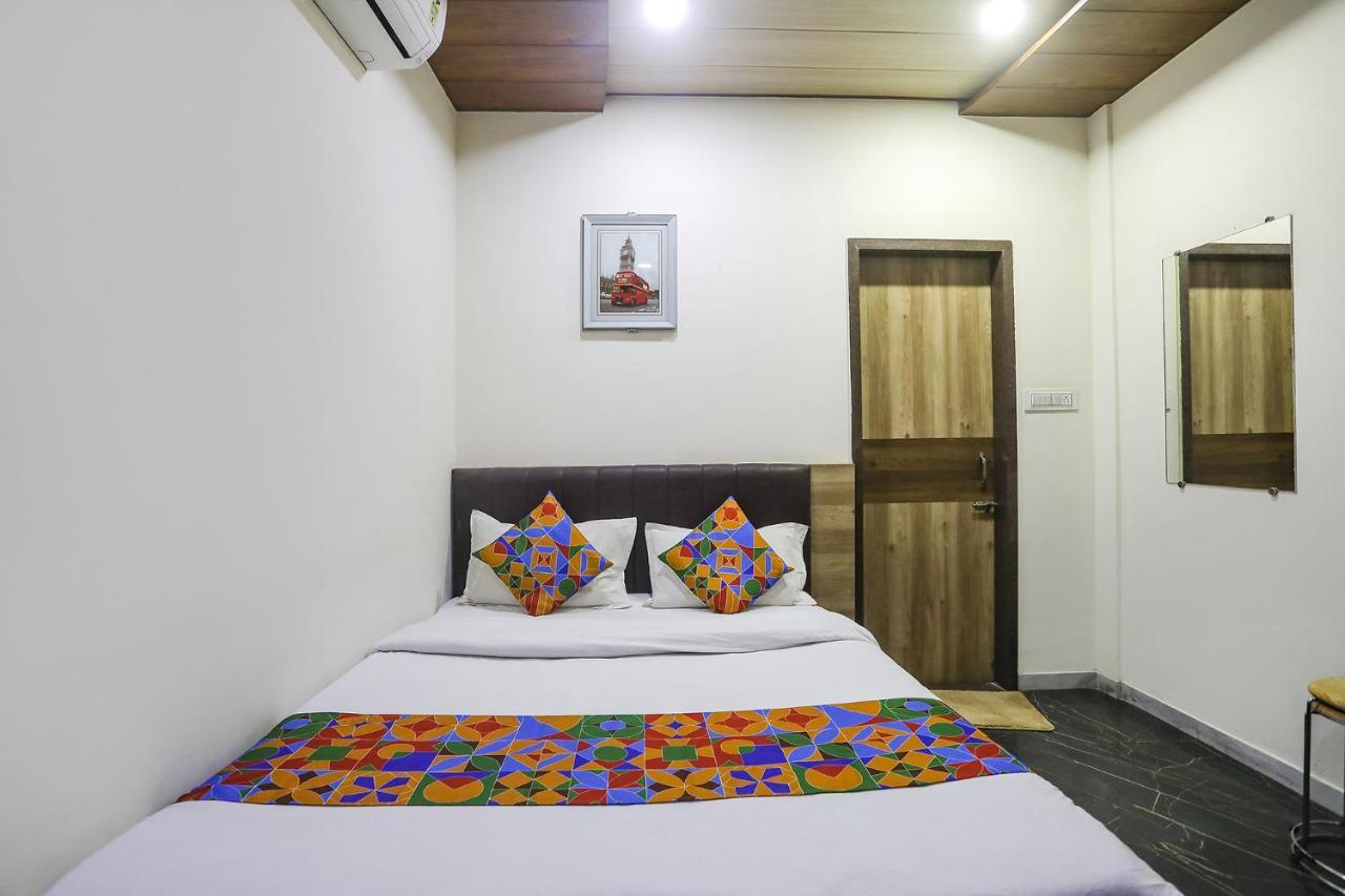 Fabhotel Vedanta Inn - Nr Sitabudli Fort Nagpur Zewnętrze zdjęcie