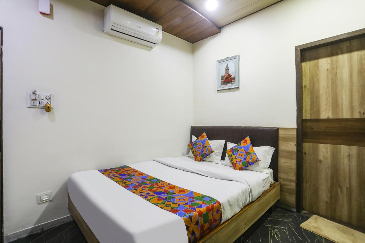 Fabhotel Vedanta Inn - Nr Sitabudli Fort Nagpur Zewnętrze zdjęcie